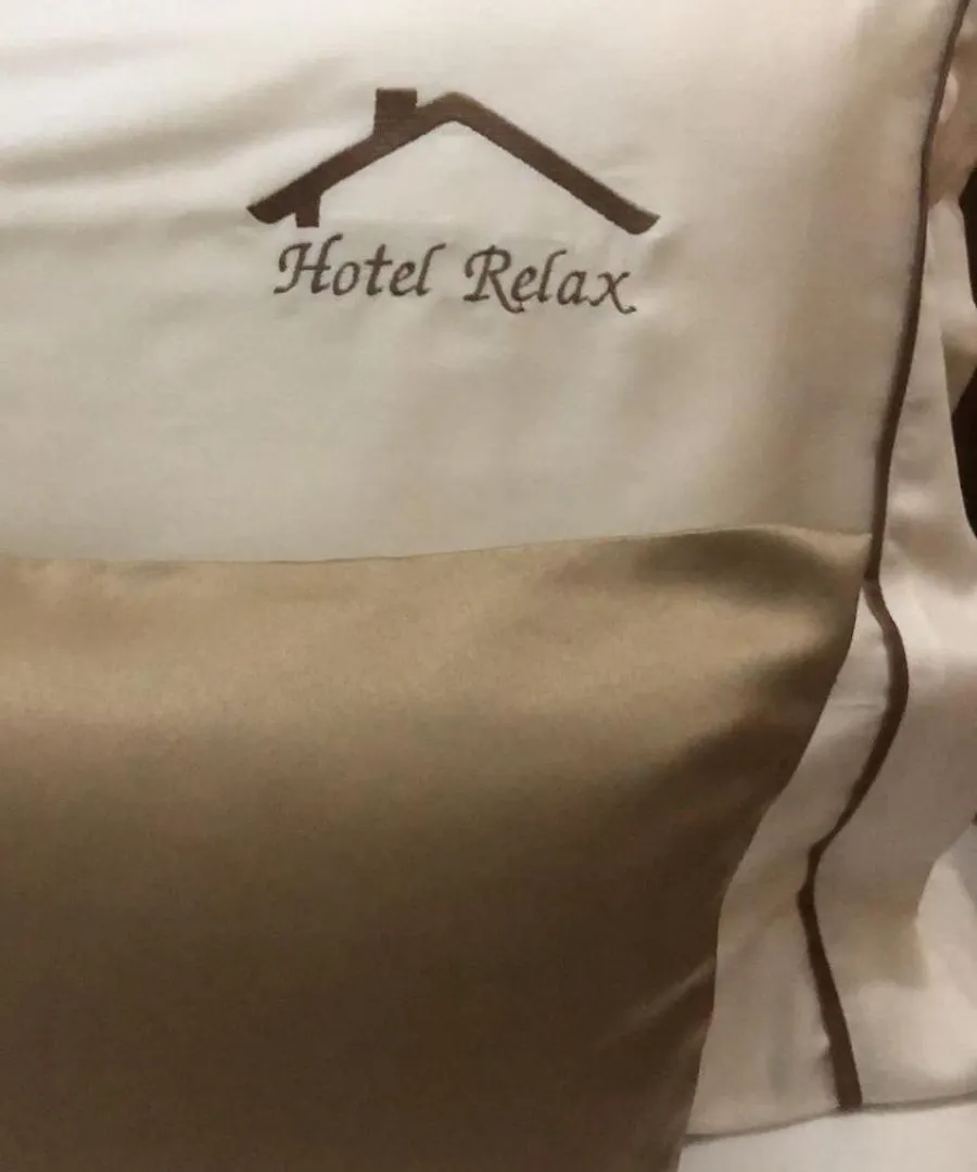 Relax Apartment & Hotel Golem