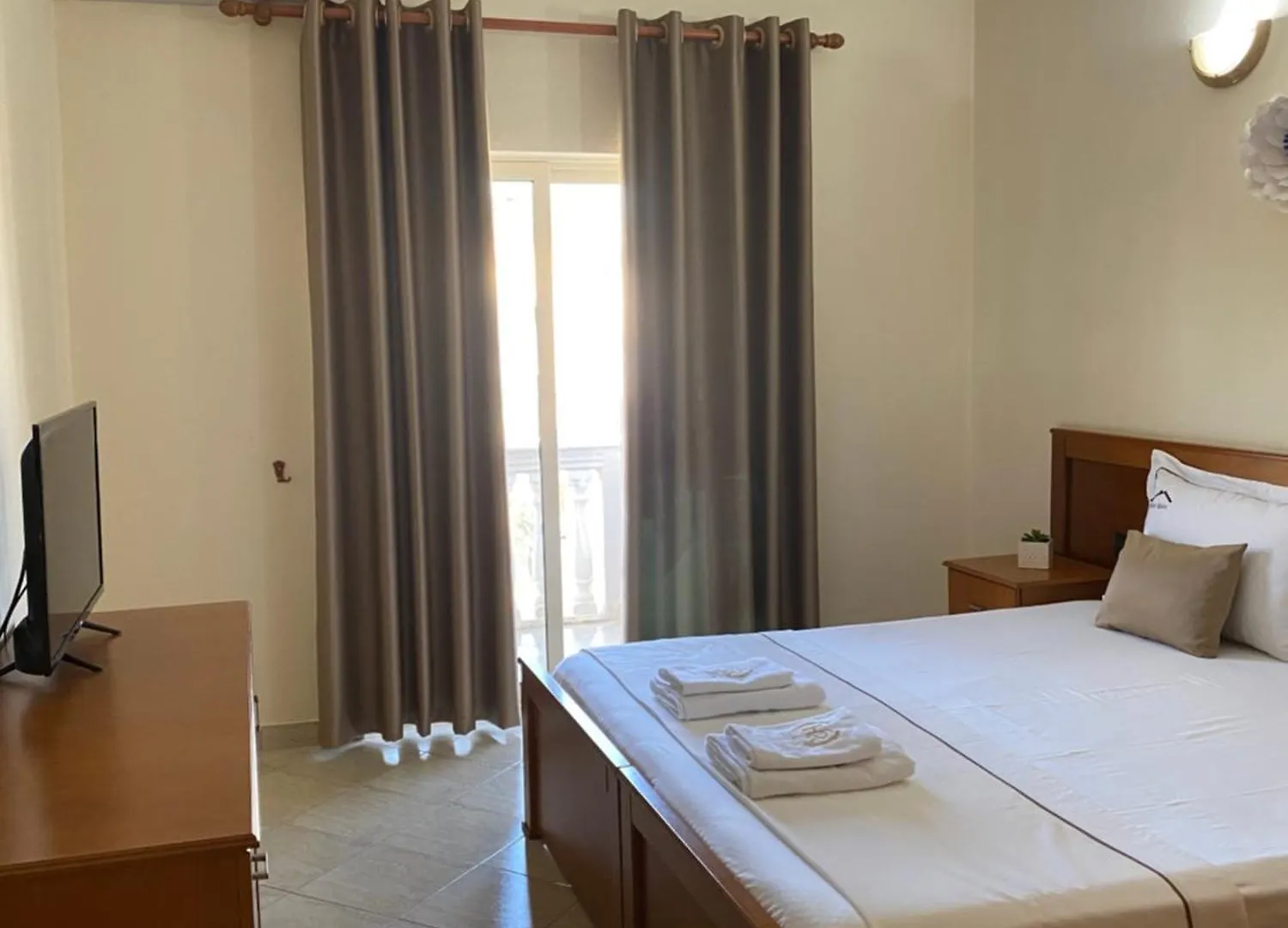 Relax Apartment & Hotel Golem   Golem (Tirana)