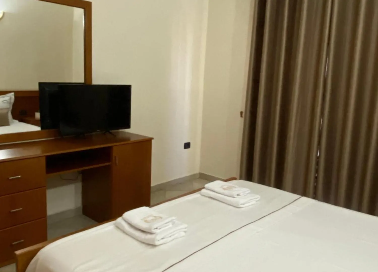 גולם Relax Apartment & Hotel