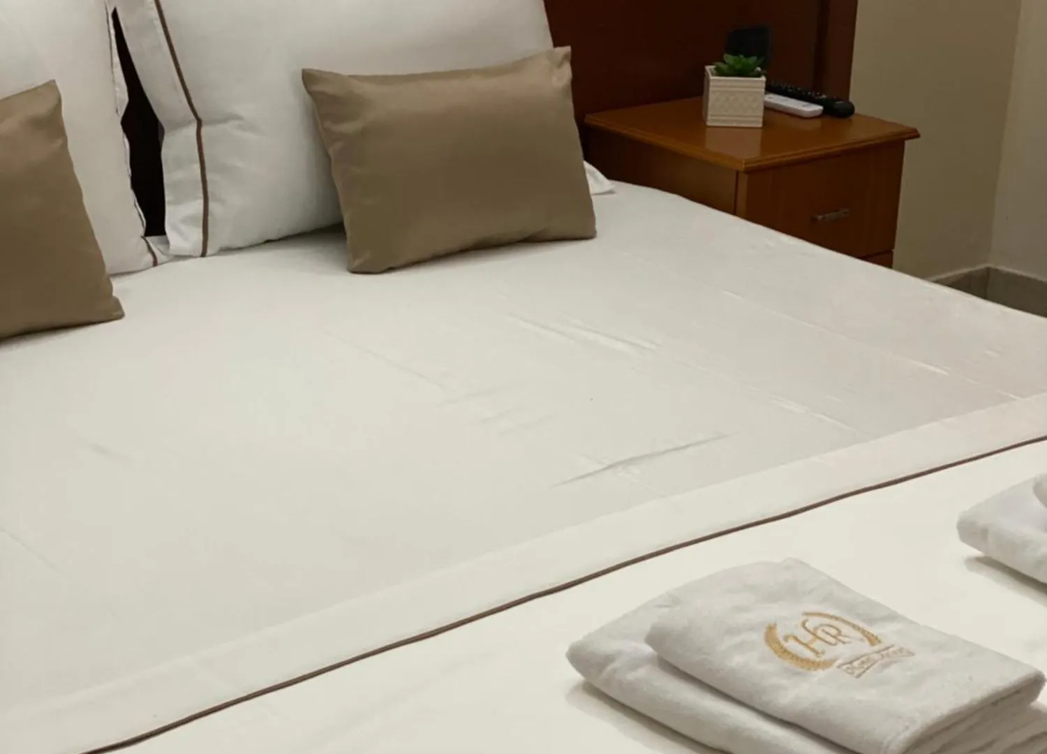 גולם Relax Apartment & Hotel